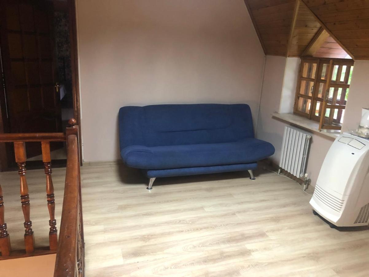 Friends Hostel Κισινάου Εξωτερικό φωτογραφία