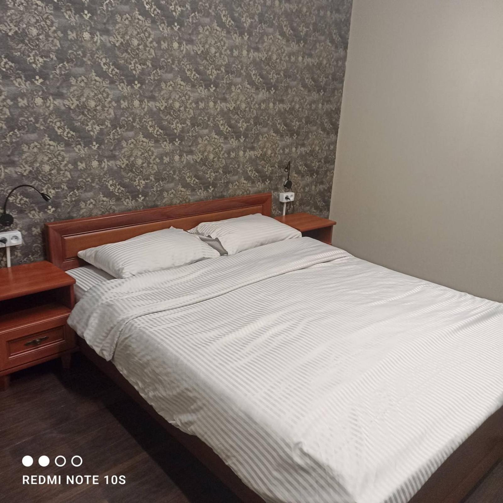 Friends Hostel Κισινάου Εξωτερικό φωτογραφία