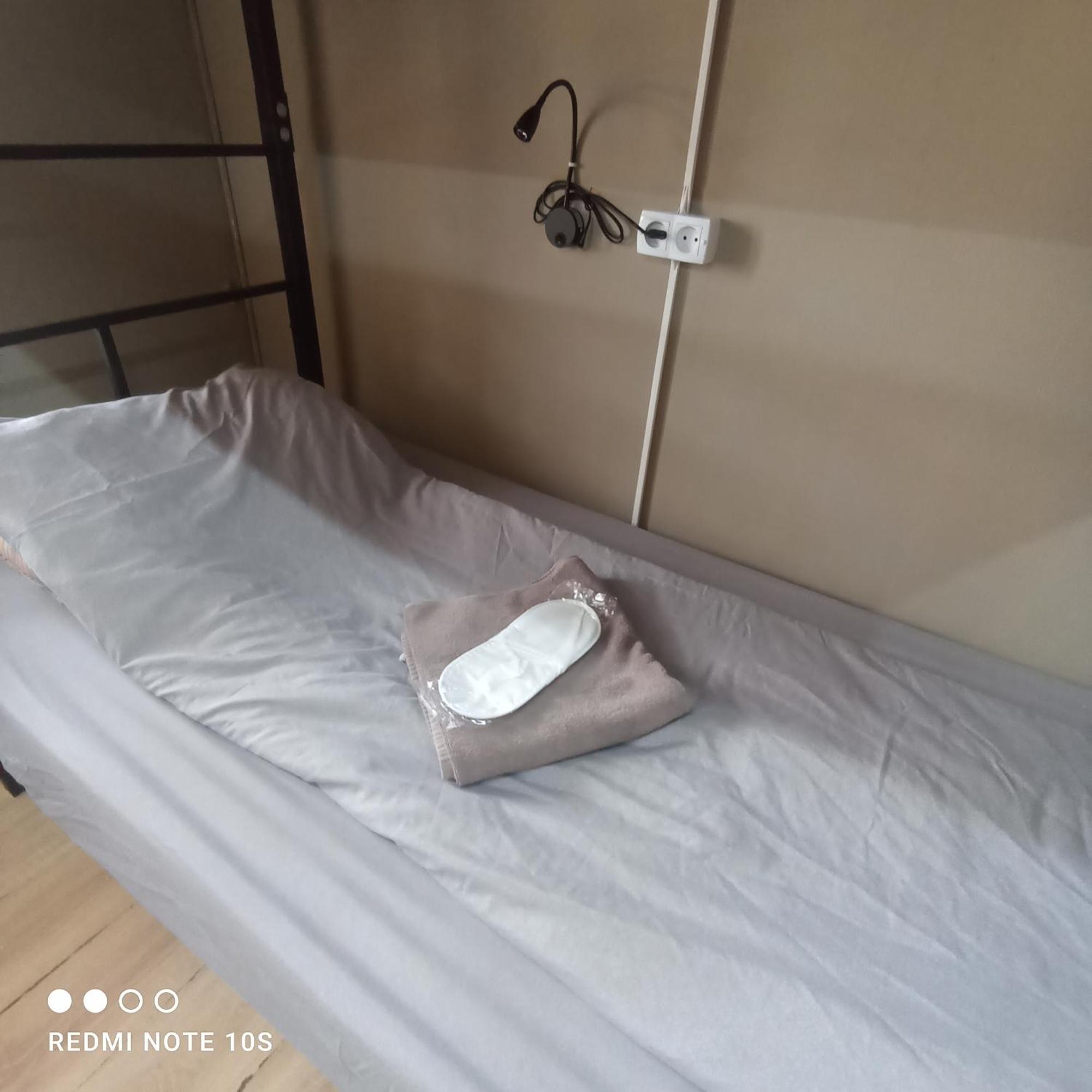 Friends Hostel Κισινάου Εξωτερικό φωτογραφία